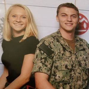 Meet your Posher, Thomas